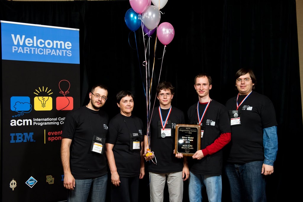 মাইক মির্জায়ানভ মাইক মির্জায়ানভ